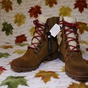 Sorel Brown Ankle Boots with Red Laces